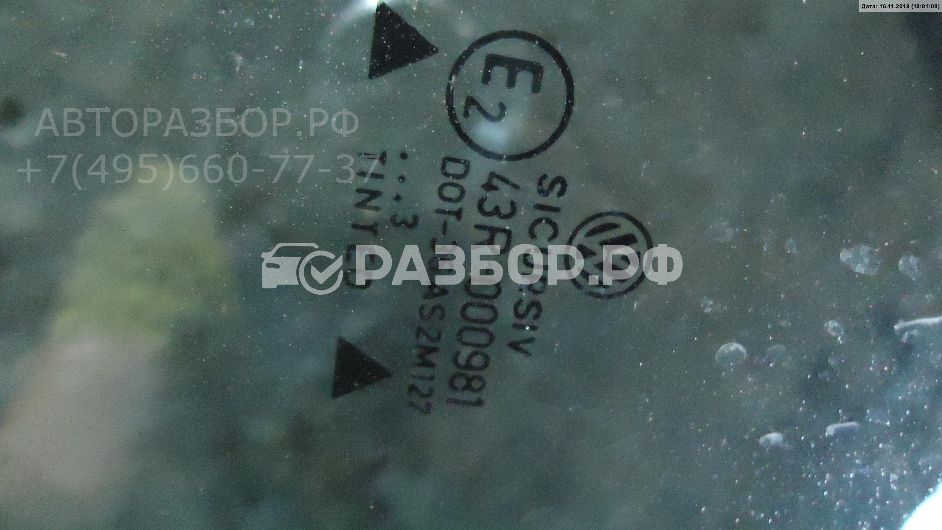 Стекло двери передней правой для Passat (B3) 1988-1997