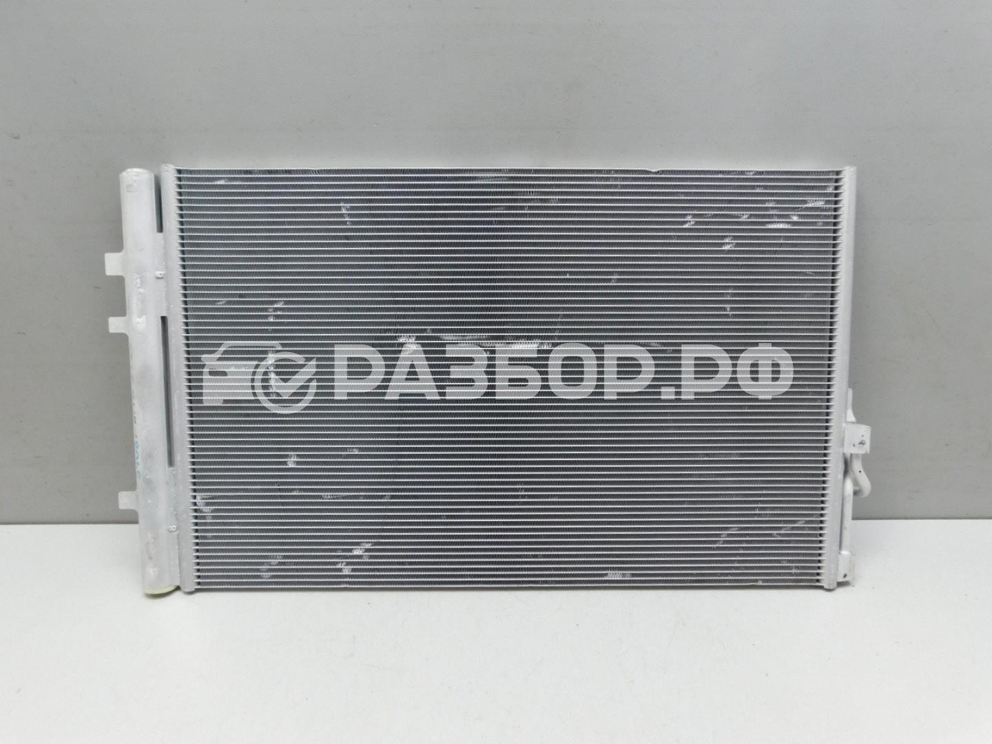 Радиатор кондиционера (конденсер) для X3 F25 2010>
