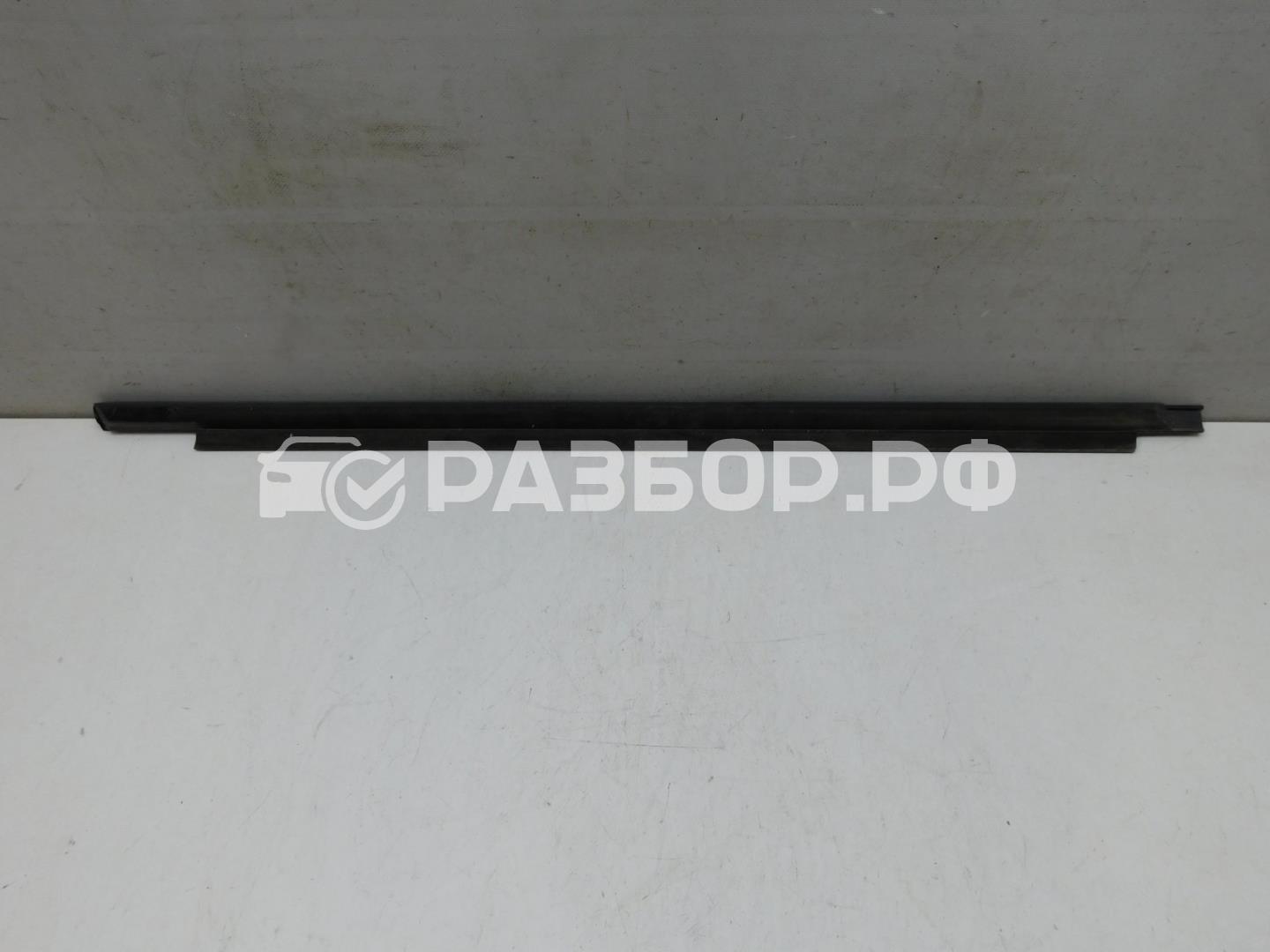 Накладка стекла переднего правого для 6-серия GT G32 2017>