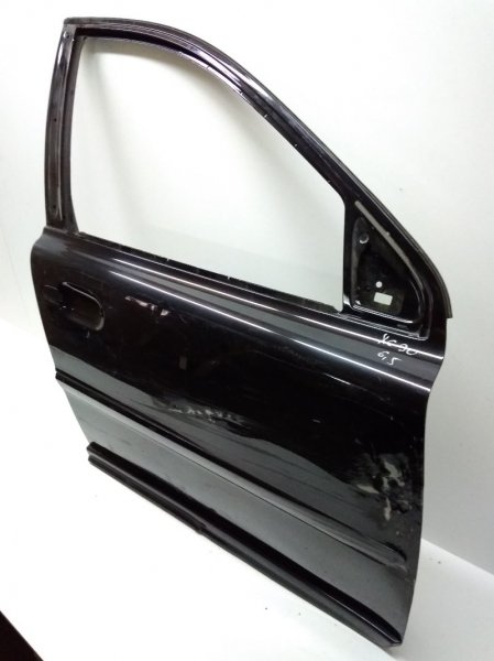 Дверь передняя правая для XC90 2002-2014